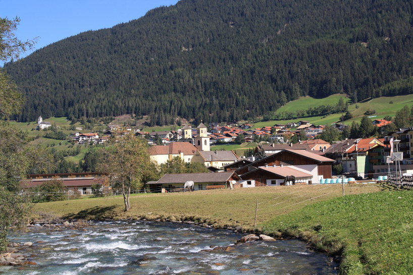 Zillertal and South Tyrol Tour: Steinach am Brenner  - © wiki user Piergiuliano Chesi