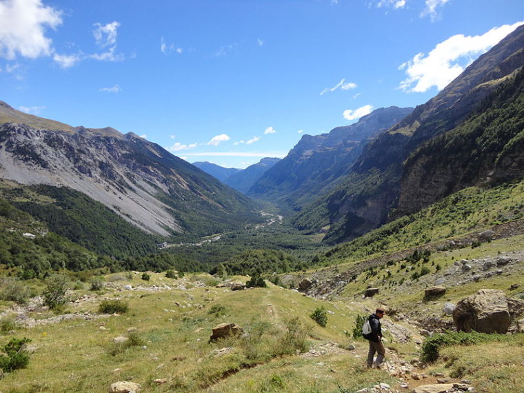 Spain Pyrenees, Pineta Valley, Pineta Valley , Walkopedia