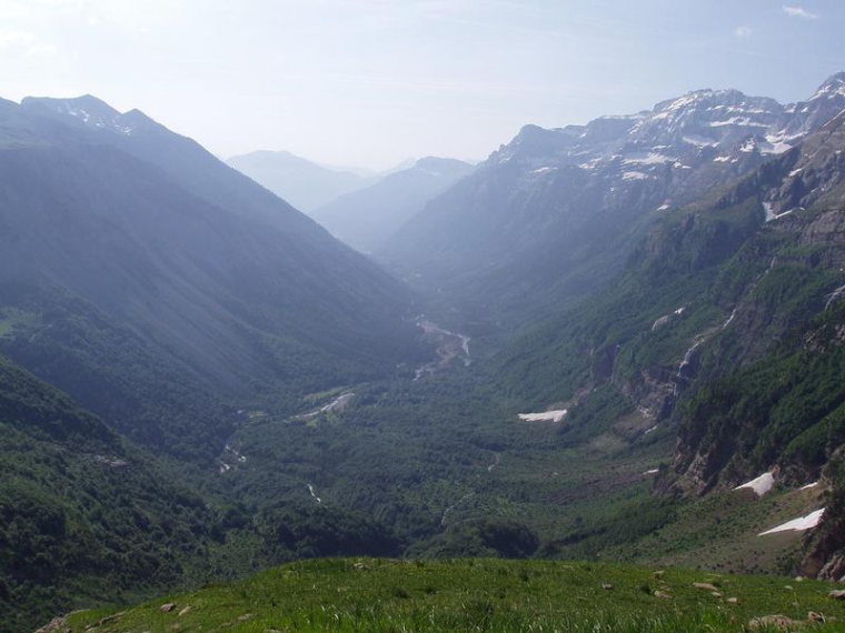 Spain Pyrenees, Pineta Valley, Pineta Valley , Walkopedia