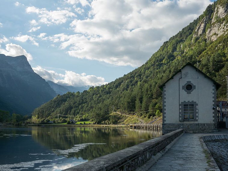 Spain Pyrenees, Pineta Valley, Pineta Valley , Walkopedia