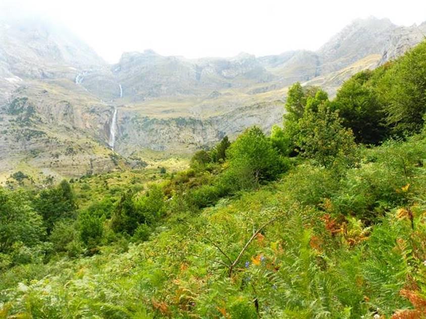 Spain Pyrenees, Pineta Valley, Valle de Pineta, Walkopedia