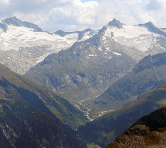 Austria Zillertal Alps, Berliner Hut, Zemmgrund valley , Walkopedia