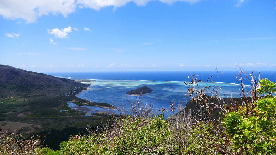 Mauritius, Le Morne Brabant, From Le Morne, Walkopedia