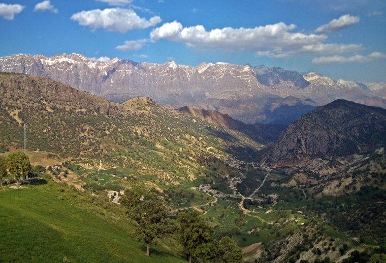 Iran Zagros Mountains, Zagros Mountains, Dena Mountain, Walkopedia