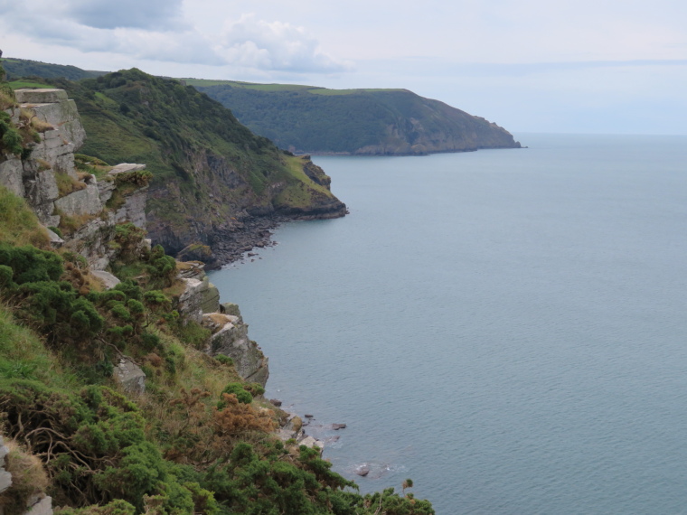 United Kingdom England South-west Exmoor, North Devon Coastal Path, Looking west from west of Lynton, Walkopedia