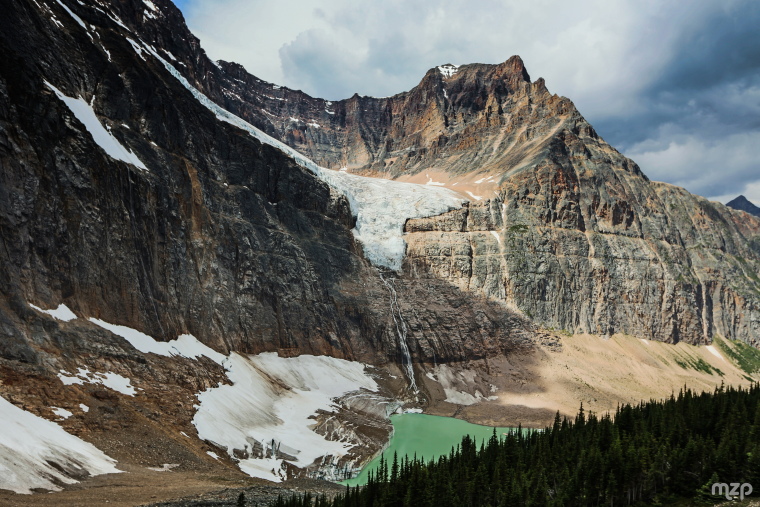 Jasper NP: Angel Glacier from Cavell Meadows Trail - © Flickr user mzagerp