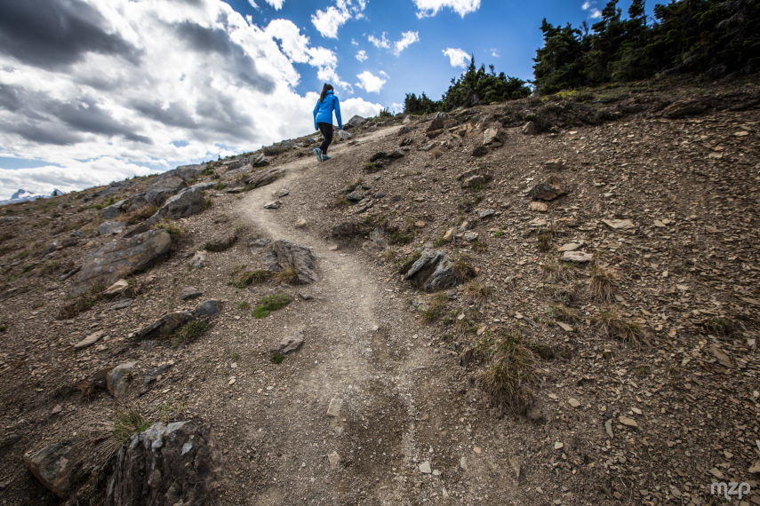 Canada Alberta: Jasper NP, Bald Hills , Steep climb on Bald Hills, Walkopedia