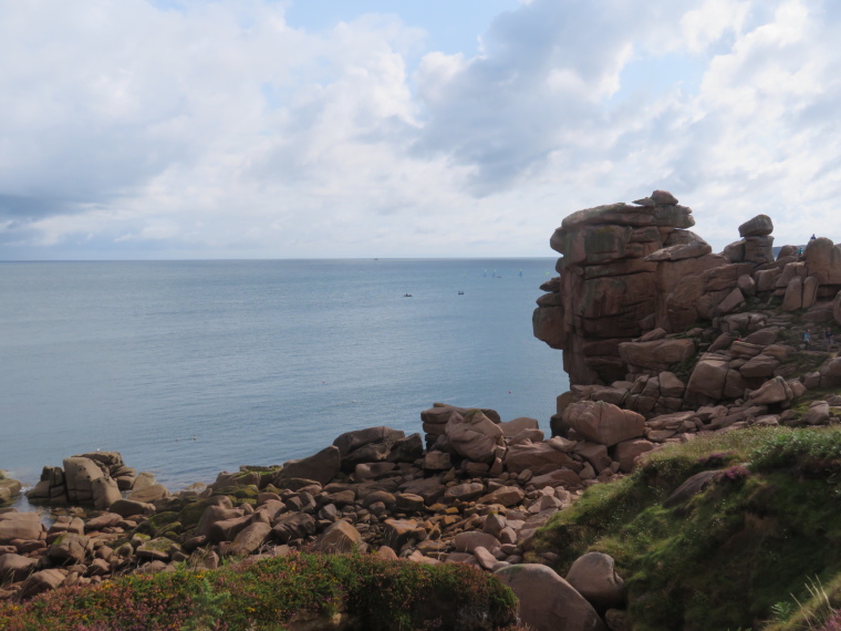 France Brittany, Cote de Granit Rose, S d Douaniers, Walkopedia