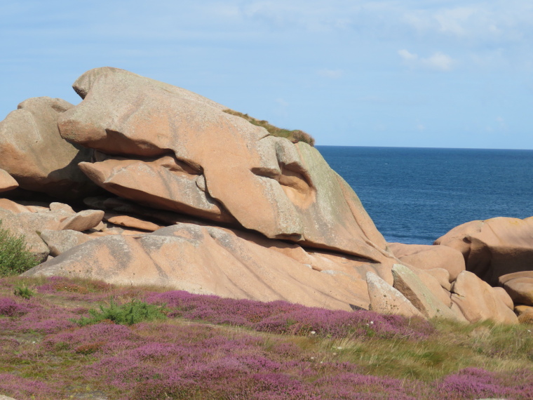 France Brittany, Cote de Granit Rose, S d Douaniers, Walkopedia