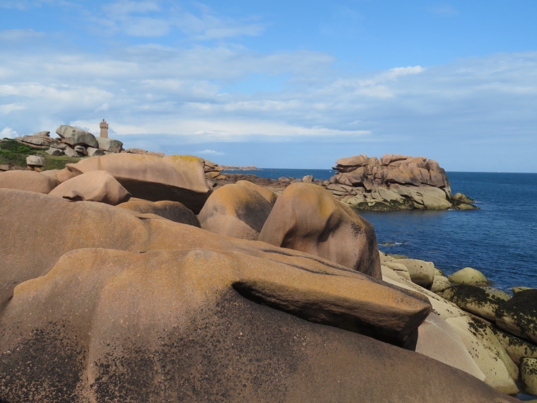 France Brittany, Cote de Granit Rose, S d Douaniers, Walkopedia