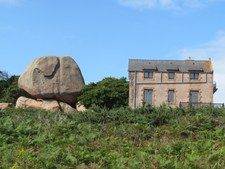 France Brittany, Cote de Granit Rose, , Walkopedia