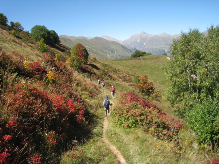 Georgia Gt Caucasus Around Gudauri, To Lomisa Chapel , , Walkopedia