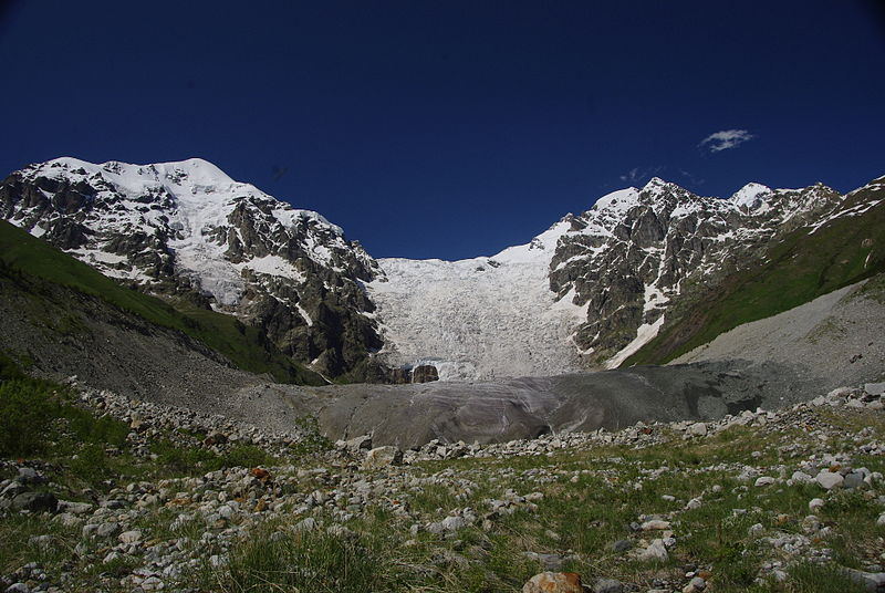 Adishi Glacier - © Wikimedia Martin Lopatka Mestia to Ushguli: Adishi Glacier - © Wikimedia Martin Lopatka