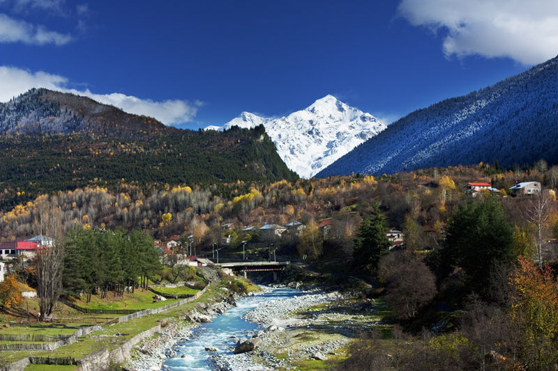 Georgia Gt Caucasus Svaneti, Mestia to Ushguli, View of Mestia , Walkopedia