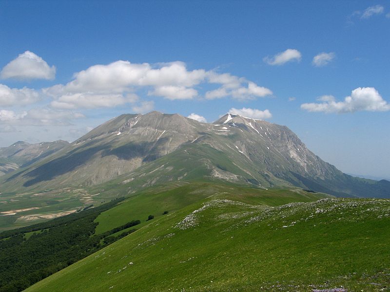 Italy Sibillini, Monte Vettore , South Ridge, Monte Vettore, Walkopedia