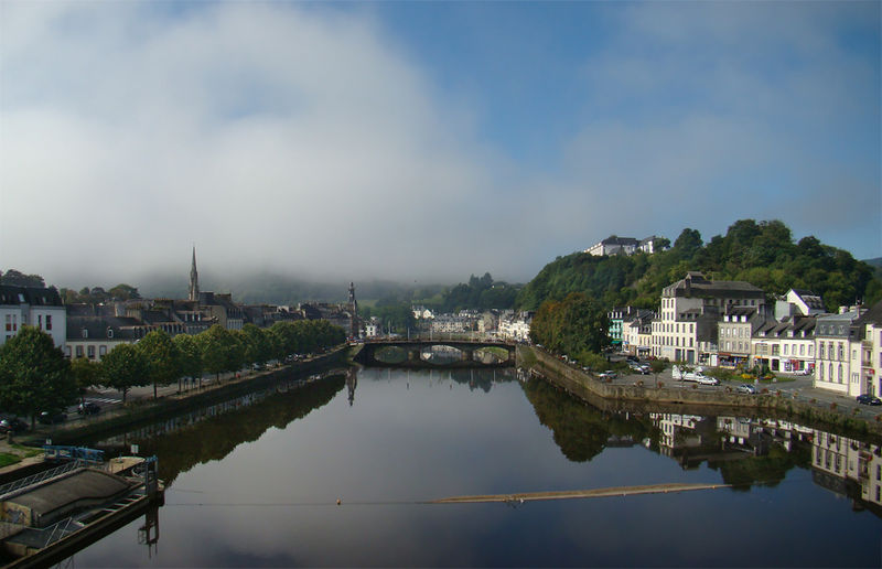 France Brittany, Brest-Nantes Canal, Bretagne Finistere Chateaulin, Walkopedia