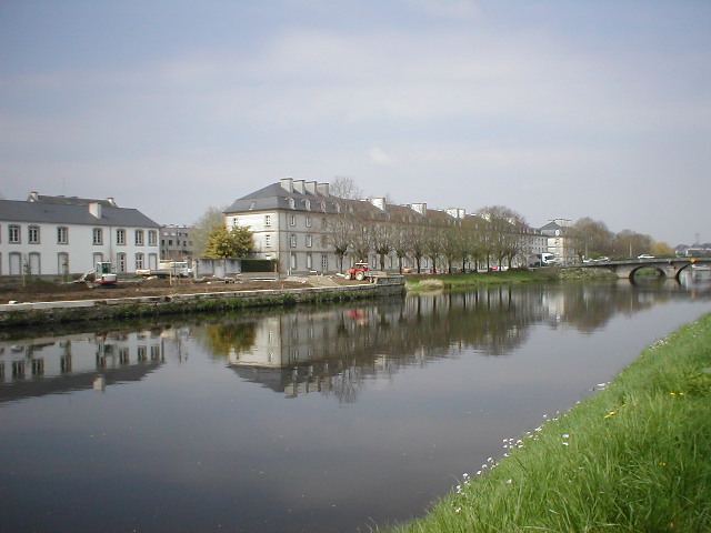 France Brittany, Brest-Nantes Canal, Pontivy, Walkopedia