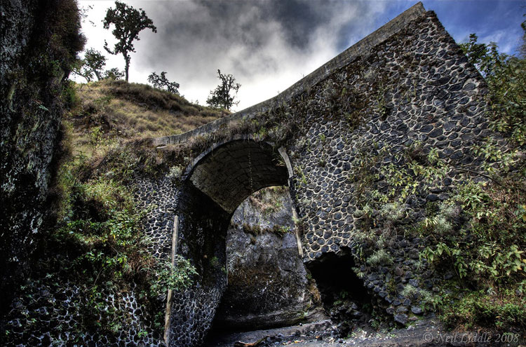 Indonesia Lombok, Mount Rinjani, Bridge on the way up Rinjani - ? From Flickr user NeilsPhotography, Walkopedia