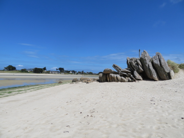 France Brittany, GR34, Finistere, Beautiful estuary, Walkopedia