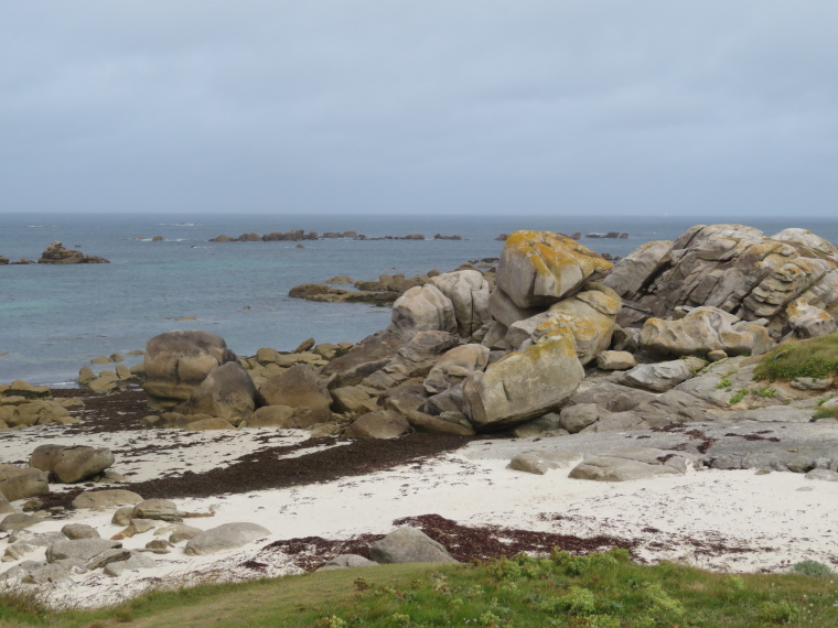 France Brittany, GR34, Finistere, Coast north of Kerlouan, Walkopedia