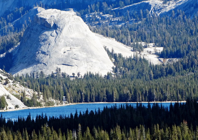 USA California Yosemite, Sunrise Lakes and Clouds Rest , Pywiack Dome and Tenaya Lake, Walkopedia