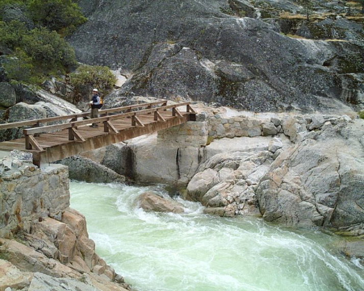 USA California Yosemite, Hetch Hetchy Area, Rancheria Falls 2, Walkopedia