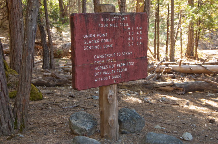 USA California Yosemite, Four Mile Trail, Four Mile Trailhead, Walkopedia