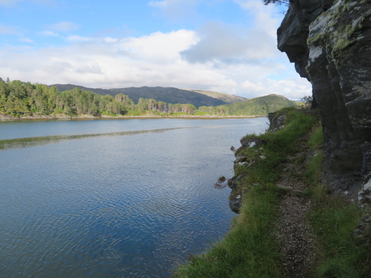 United Kingdom Scotland NW Highlands Ardnamurchan,  Silver Walk, Crossing cliffs, Walkopedia