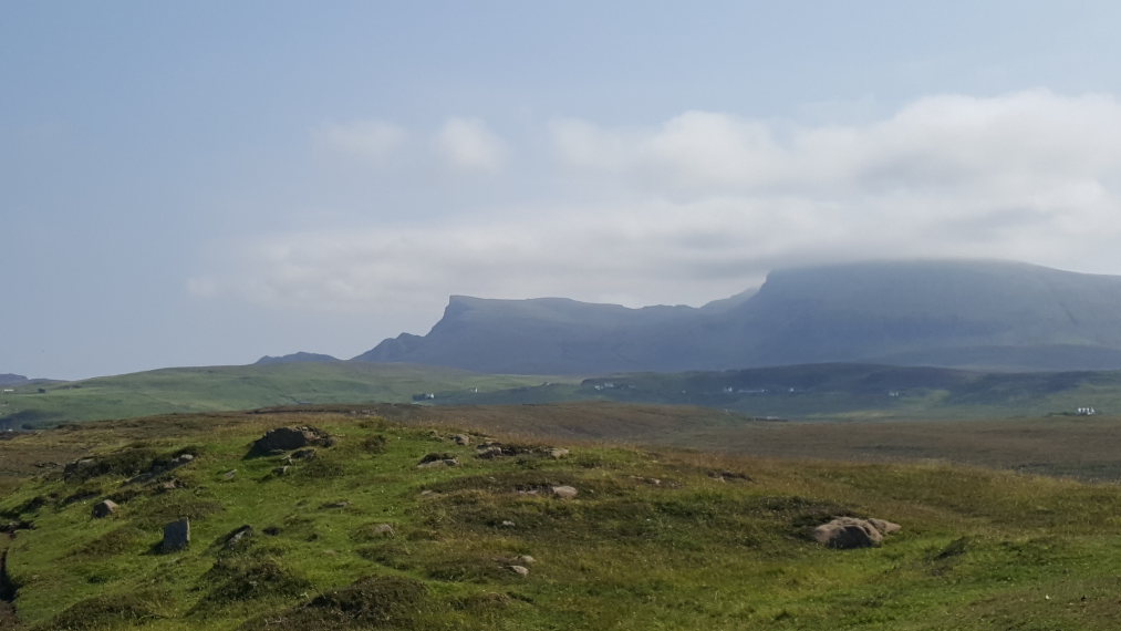 United Kingdom Scotland Isles Skye, Rubha Hunish, Back to the Quiraing, Walkopedia