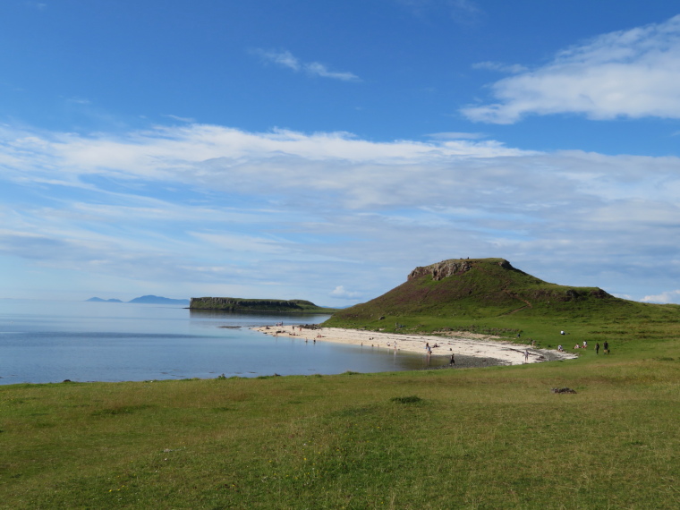 United Kingdom Scotland Isles Skye, Coral Beach, Coral Beach, Walkopedia