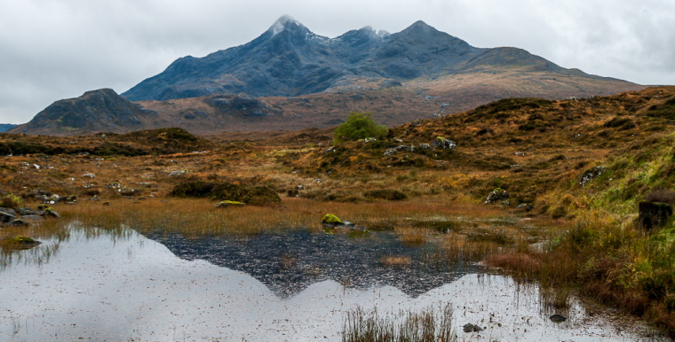 United Kingdom Scotland Isles Skye, Glen Sligachan, , Walkopedia