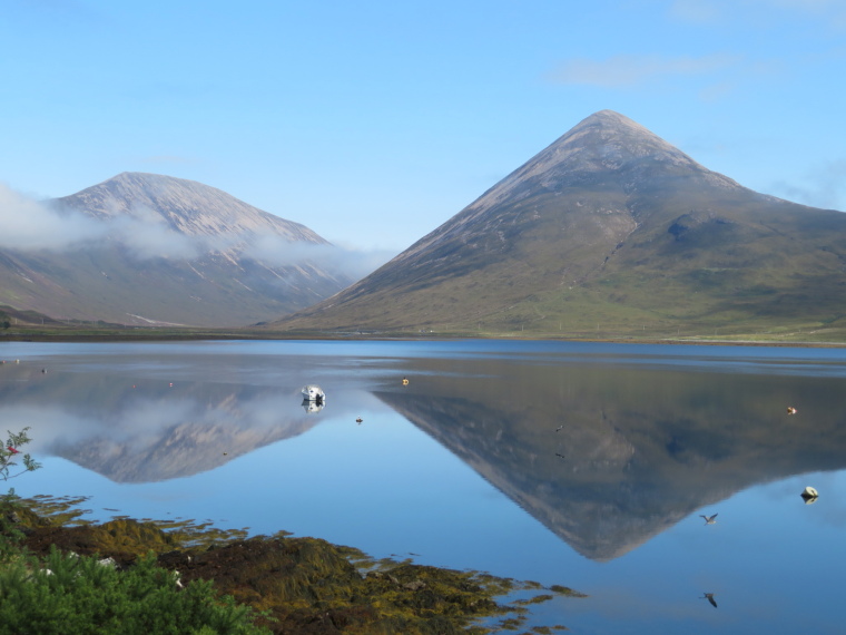 United Kingdom Scotland Isles Skye, Strath Mor and Strath Beag, Loch Slapin and Strath Mor, Walkopedia