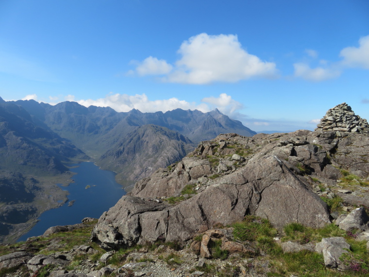 United Kingdom Scotland Isles Skye, Loch Coruisk,  Loch Coruisk and Black Cuillin Ridge from Sgurr na Stri ridge, Walkopedia