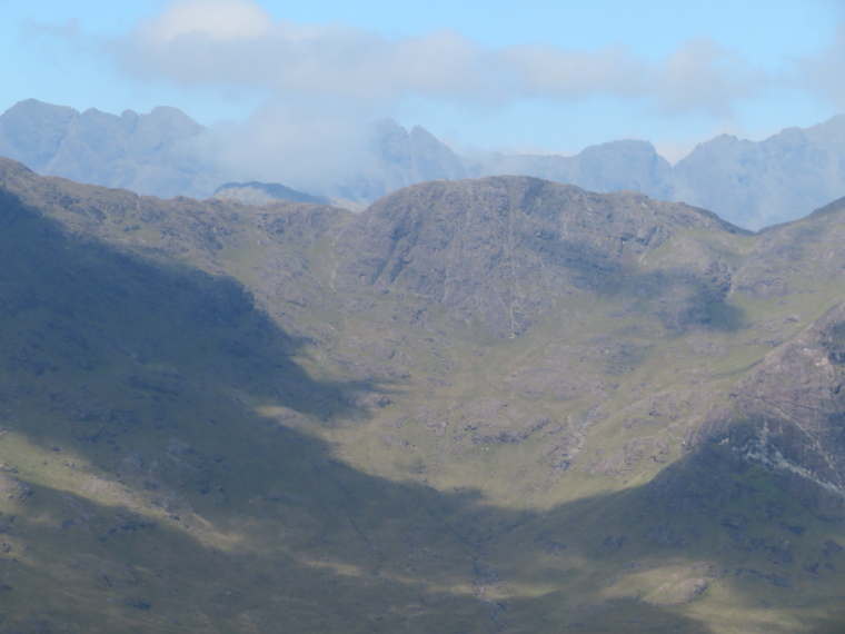 United Kingdom Scotland Isles Skye, Sgurr na Stri, The corrie you climb east of Sgurr na Stri, Walkopedia