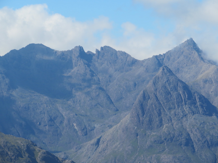 United Kingdom Scotland Isles Skye, Sgurr na Stri, Central  Black Cuillin Ridge from Sgurr na Stri ridge, Walkopedia