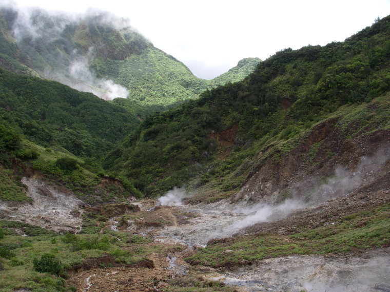 Dominica Carribean, Valley of Desolation, Boiling Lake, Valley of Desolation, Walkopedia