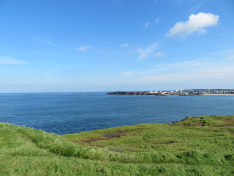 United Kingdom Northern Ireland Causeway Coast, Portstewart to Portballintrae,  Portrush, Walkopedia