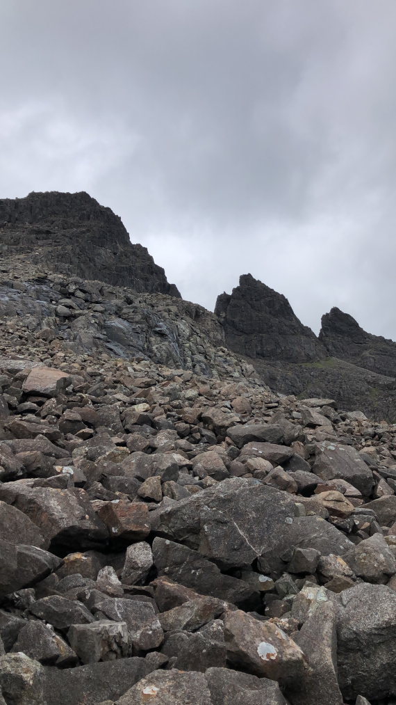 United Kingdom Scotland Isles Skye, Sgurr nan Gillean, Pinnacle Ridge from the south-eastern side, Walkopedia