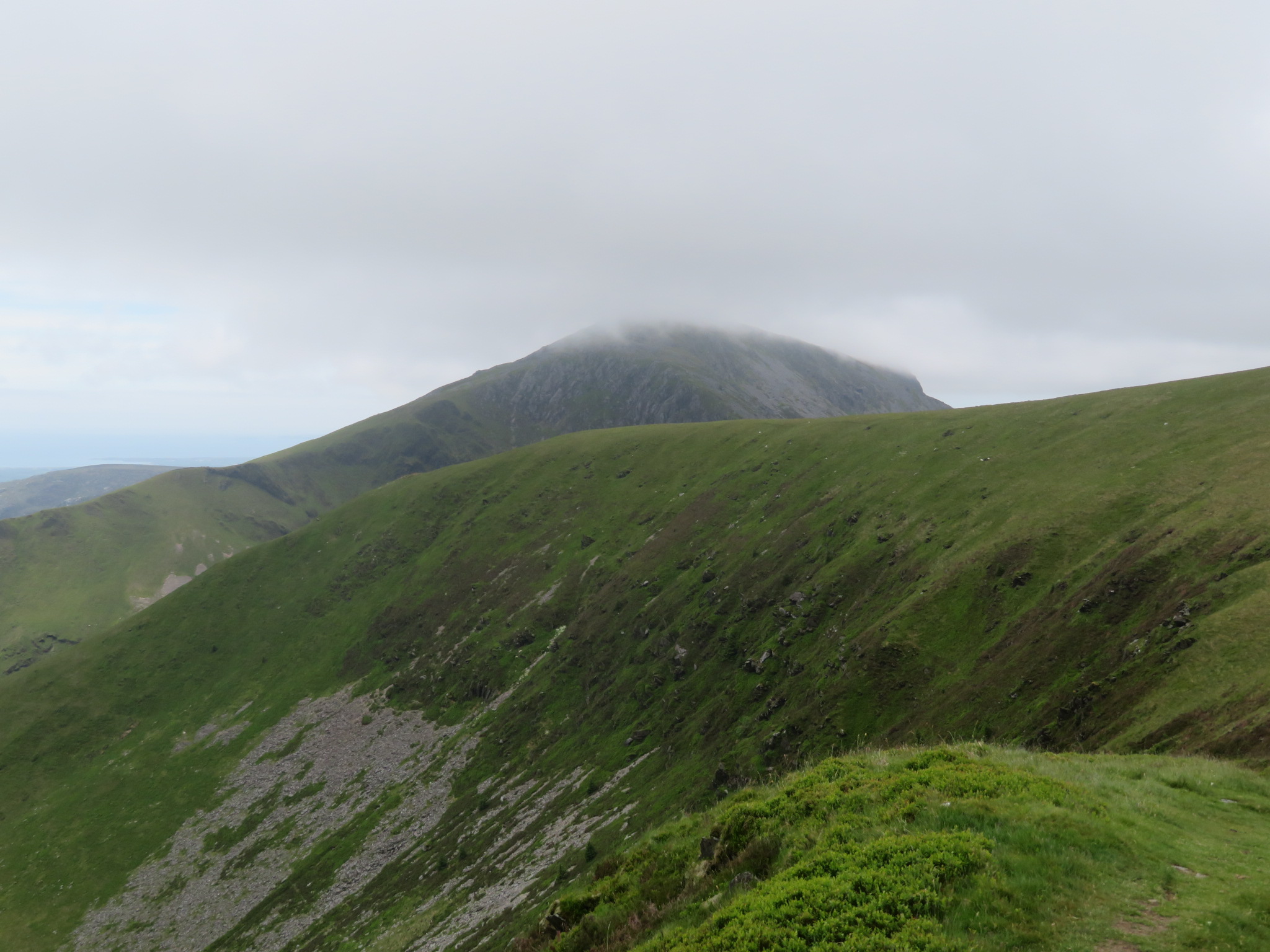 United Kingdom Wales Snowdonia, Nantlle Ridge, Craig Cwm Silyn from below Obelisk, Walkopedia