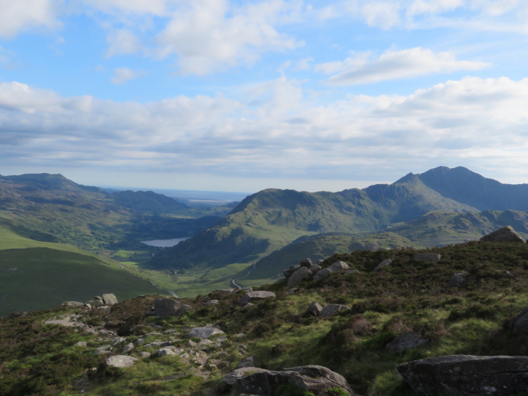 United Kingdom Wales Snowdonia, Y Lliwedd, LLiwedd from ... near Glyder Fach, Walkopedia