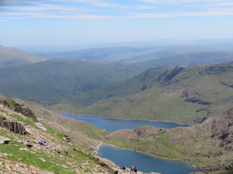 United Kingdom Wales Snowdonia, Miners, Pyg Tracks , From near shoulder, down Miners and Pyg, Walkopedia