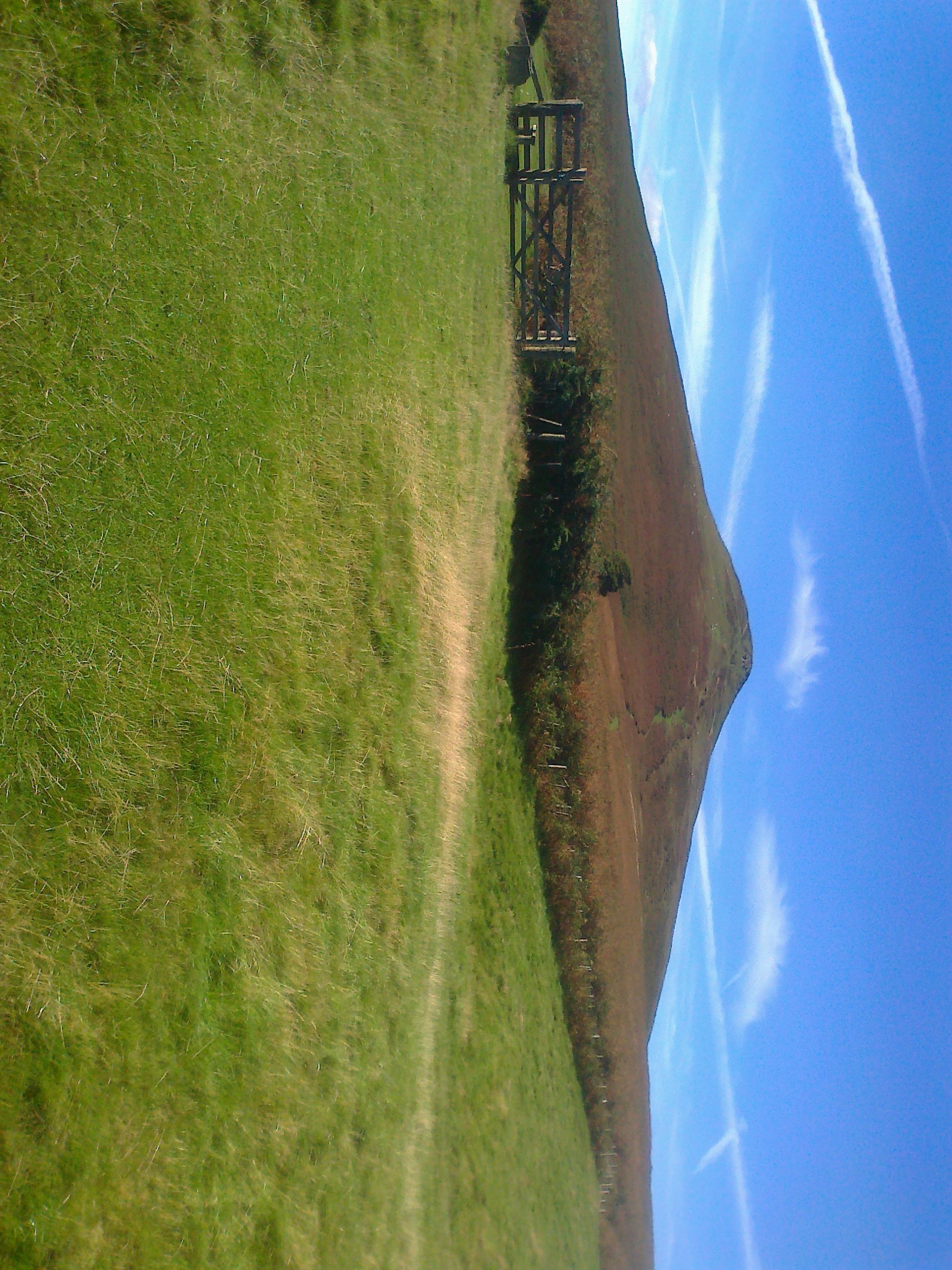 United Kingdom Wales Black Mountains, Sugarloaf, Sugarloaf Mountain above Abergavenny, Walkopedia