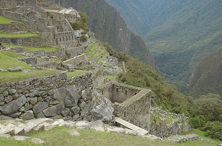 Peru Cuzco/Inca Heartlands Area, Classic Inca Trail, Machu Picchu - © From Flickr user _e.t, Walkopedia