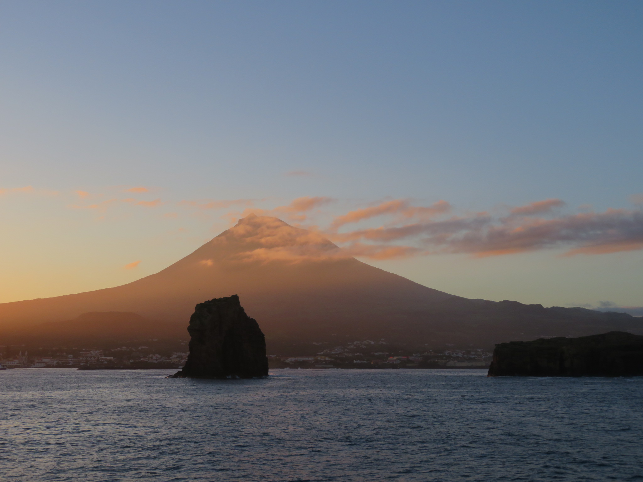 Portugal Azores, The Azores, Pico from off Madelena, Walkopedia