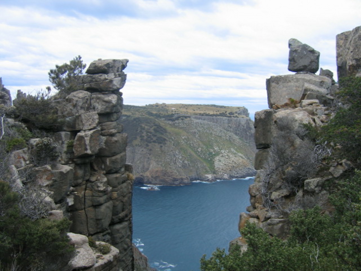 Australia Tasmania, Three Capes Track, Cape Pillar, Walkopedia