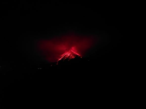 Guatemala Western Volcanic Highlands, Volcan Acatenango and Volcan Fuego, Fuego erupting, Walkopedia