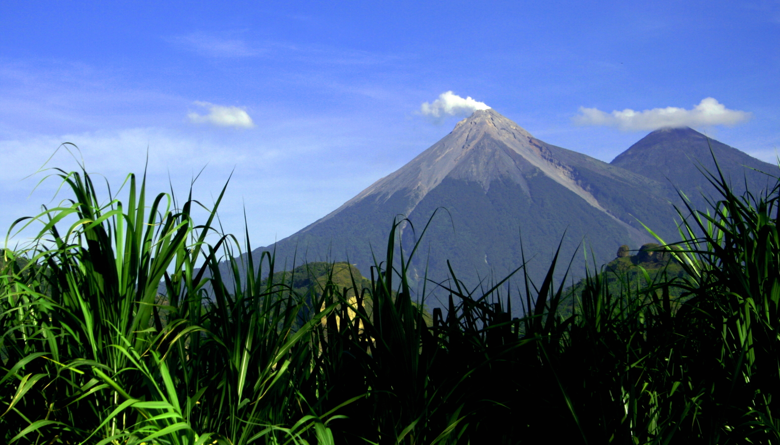 Guatemala Western Volcanic Highlands, Volcan Acatenango and Volcan Fuego, Volcan de Fuego y Acatenango, Walkopedia