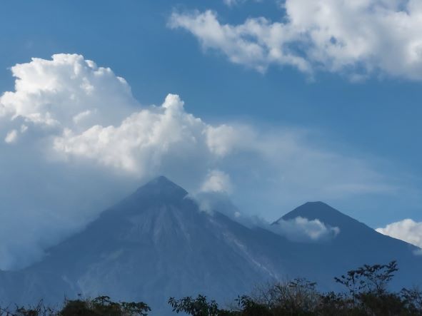 Guatemala Western Volcanic Highlands, Volcan Acatenango and Volcan Fuego, Acatenango, R, and Fuego, Walkopedia