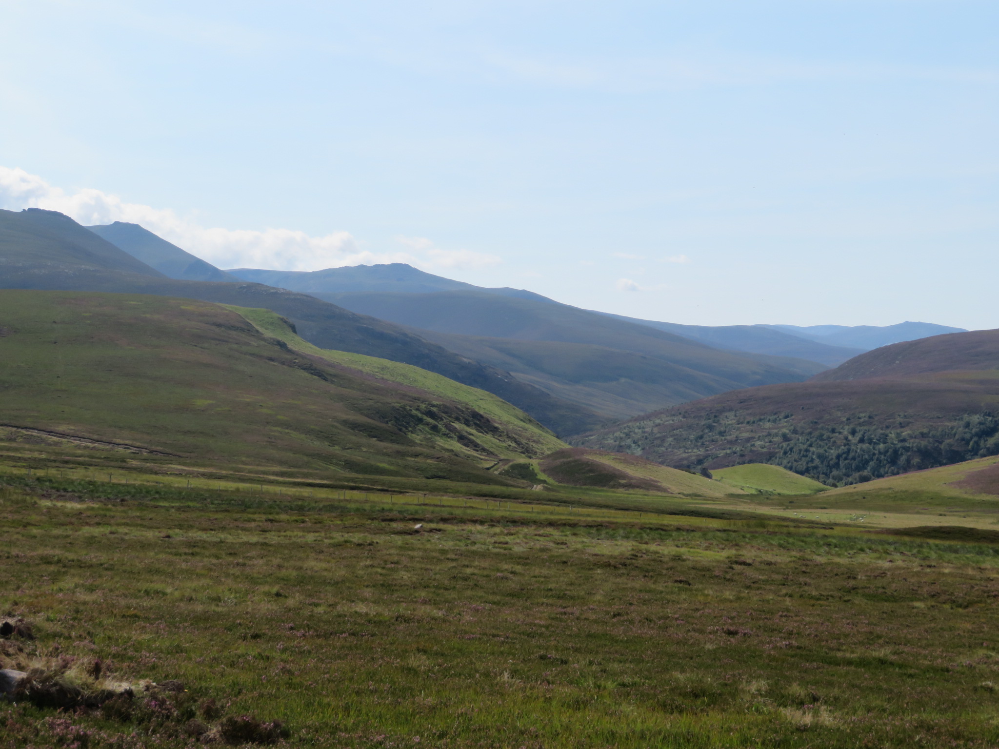 United Kingdom Scotland Cairngorms, Head of the Don Valley, , Walkopedia