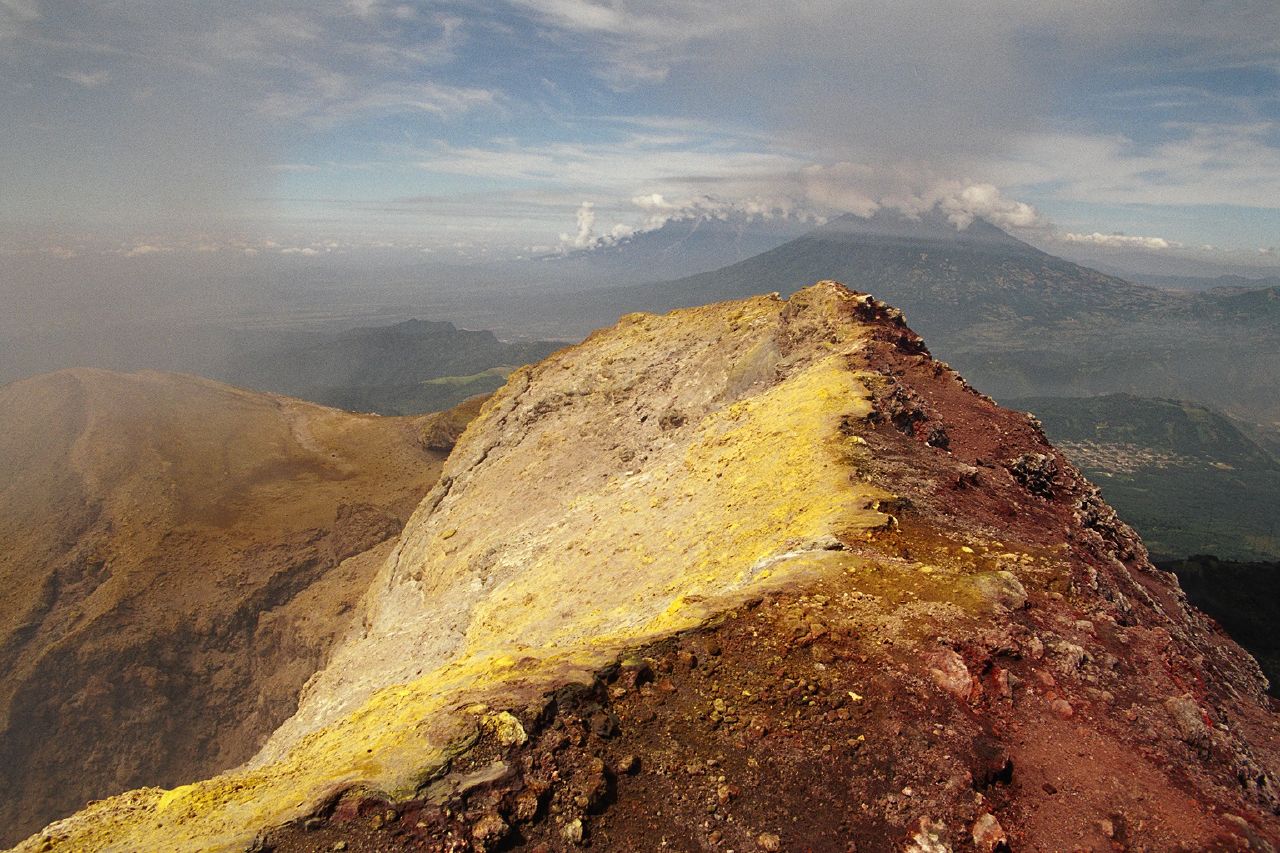 Guatemala Western Volcanic Highlands, Volcan Pacaya , On the rim of Pacaya volcano's crater, Walkopedia